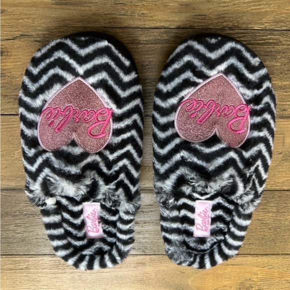 BARBIE Zebra Print Slippers Pink Glittery Heart Barbie embroidery | Size 6.6-7.5 - Picture 9 of 9